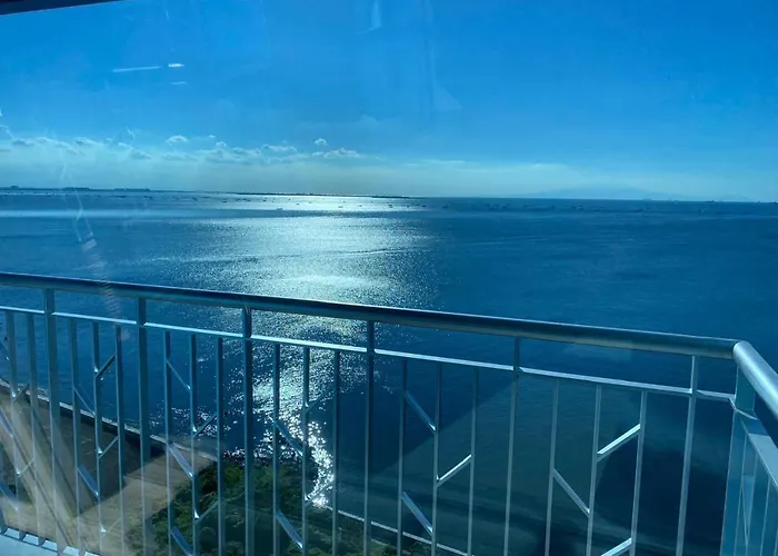 Bayshore 3br Seaview Beside Okada Bay Sunset Airport Moa *